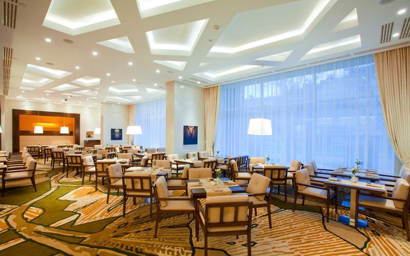 Crowne Plaza Moscow - Tretyakovskaya, An Ihg Hotel Restaurant photo